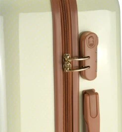 Princess Traveller Trendy Dots - Reiskoffer - Crème - M - 66cm 12 Princess Traveller Trendy Dots - Reiskoffer - Crème - M - 66cm -Goedkope Bagage Winkel 1112x1200 1