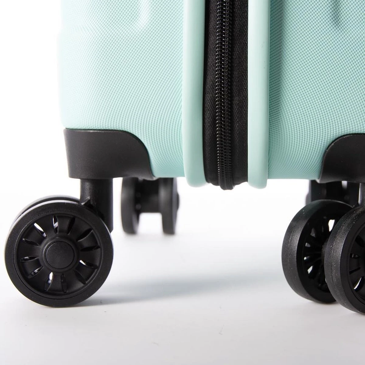 Oistr Noorvik Handbagage 4 Wheel Spinner Mint Green 9 Oistr Noorvik Handbagage 4 Wheel Spinner Mint Green - Afbeelding 7