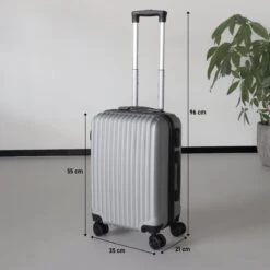 Handbagage Koffer 55cm Zilver 4 Wielen Trolley Met Pin Slot -Goedkope Bagage Winkel 1200x1200 288