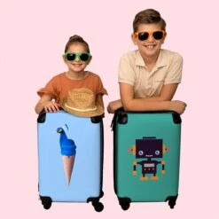 NoBoringSuitcases.com® Koffer - Reiskoffer Met Wielen - Pauw - IJshoorntjes - Blauw - IJs - Vogel - Handbagage Trolley - Past Binnen 55x40x20 Cm En 55x35x25 Cm - Fotokoffer 18 NoBoringSuitcases.com® Koffer - Reiskoffer Met Wielen - Pauw - IJshoorntjes - Blauw - IJs - Vogel - Handbagage Trolley - Past Binnen 55x40x20 Cm En 55x35x25 Cm - Fotokoffer -Goedkope Bagage Winkel 1200x1200 814