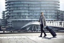 Thule Subterra Handbagagekoffer 36L - 55 Cm - Blauw 29 Thule Subterra Handbagagekoffer 36L - 55 Cm - Blauw -Goedkope Bagage Winkel 1200x805