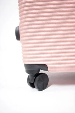 AttitudeZ Air-Z Reiskoffer Medium Roze 67cm - TSA-slot 13 AttitudeZ Air-Z Reiskoffer Medium Roze 67cm - TSA-slot -Goedkope Bagage Winkel 800x1200 165