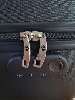 Trolley - Reiskoffer - Princess Traveller Valencia ABS Black -Goedkope Bagage Winkel 899x1200 1